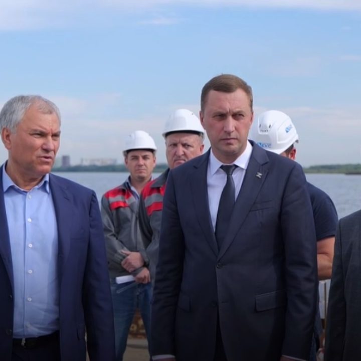 Володин о ненадлежащем содержании саратовской  набережной – губернатору: организуйте работу либо поменяйте тех, кто за это отвечает